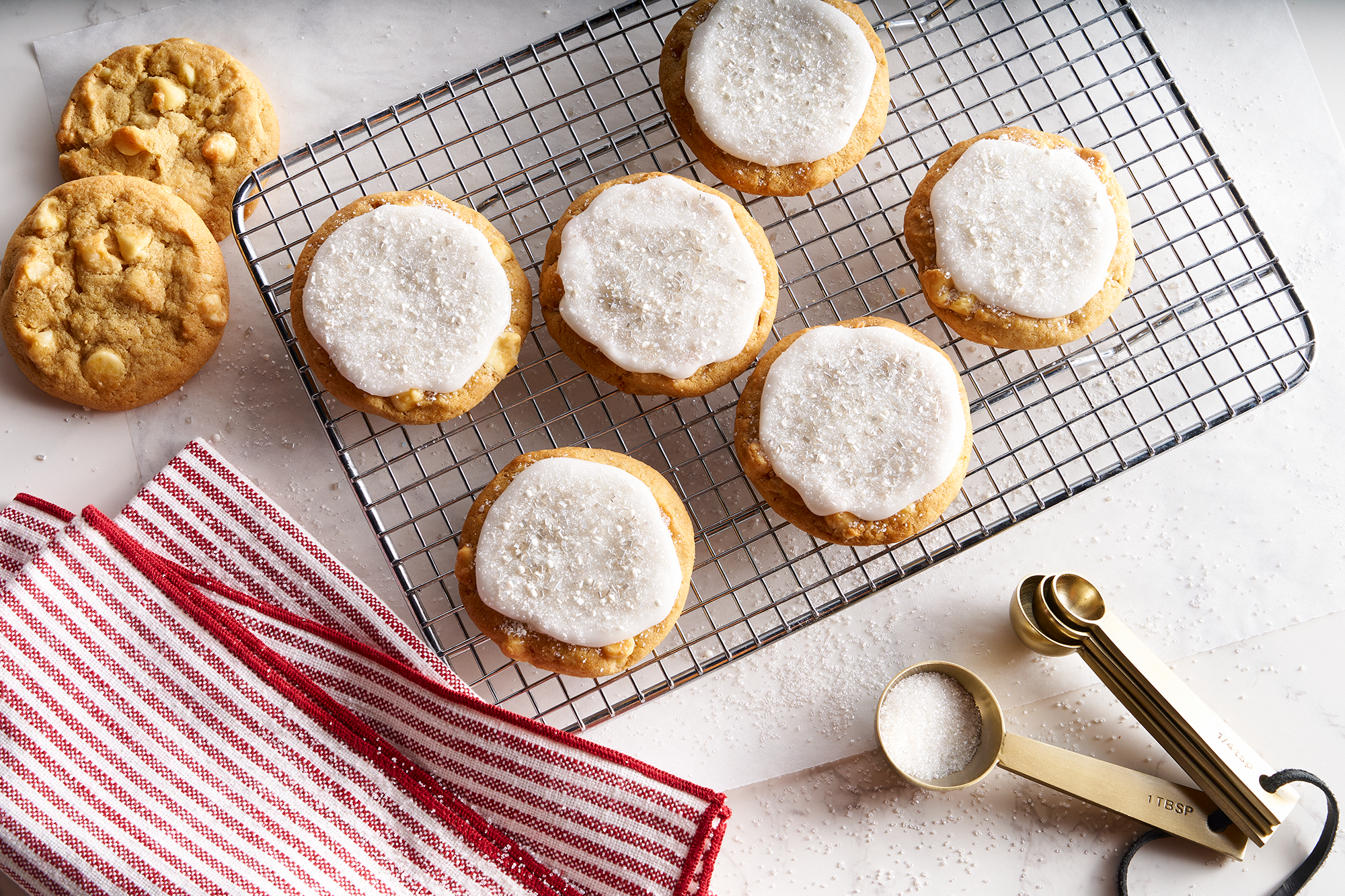 White Chocolate Macadamia Nut Cookie