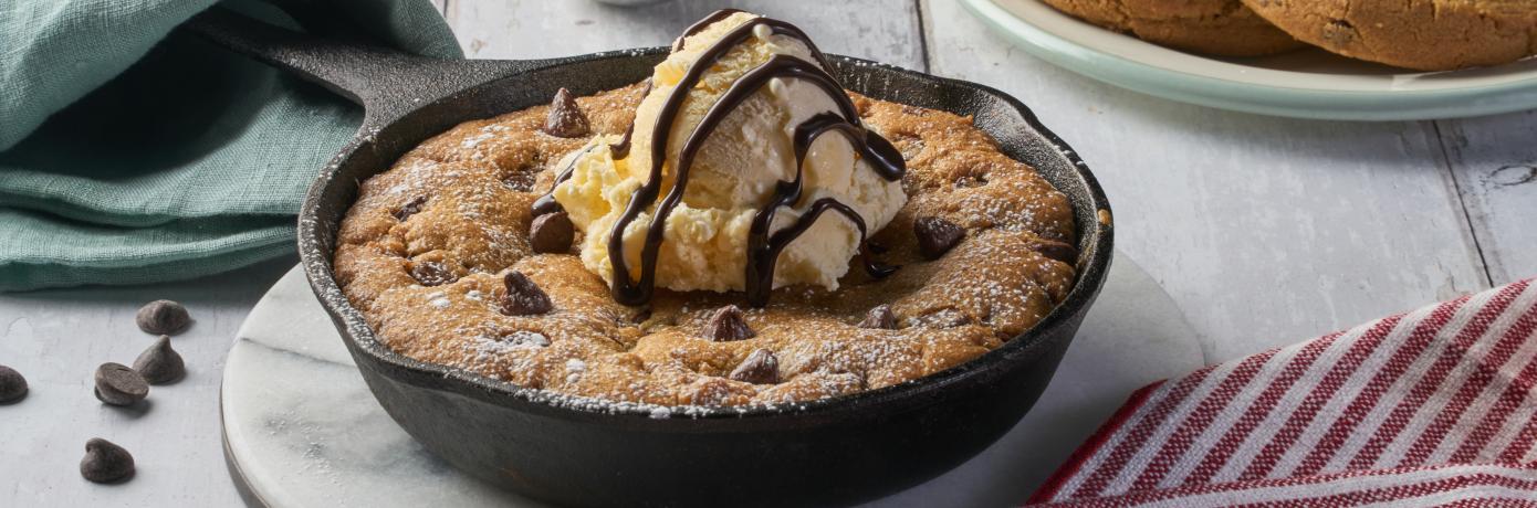 Giant Chocolate Chip Cookie Skillet