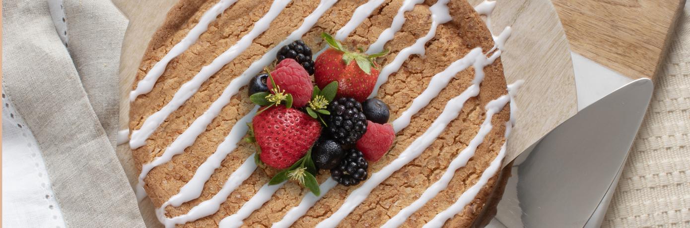 Berry Bliss Snickerdoodle Pizza Cookie