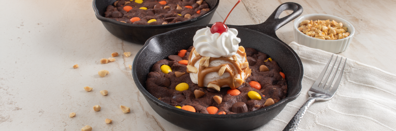 ChocolatePeanutCandyBlissSkillet
