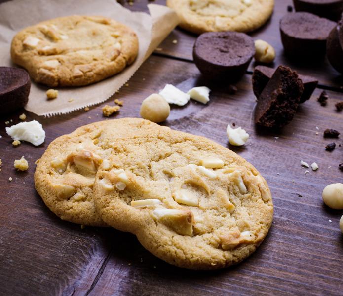 White Chunk Macademia Nut Cookies