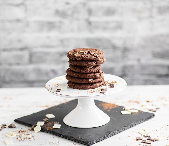 Double Chunk Chocolate Cookies