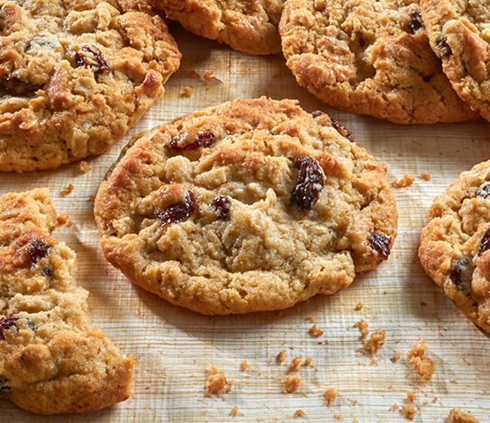 Oatmeal Raisin Cookies