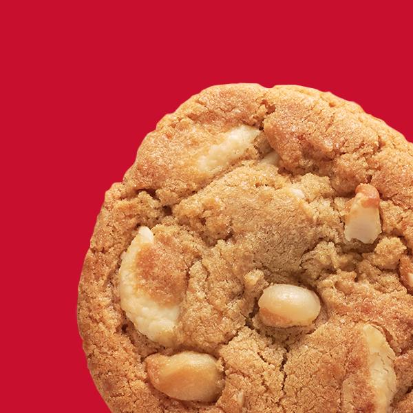 White Chocolate Chunk Macademia Nut Cookies
