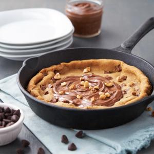 Hazelnut Chocolate Cookie Pie