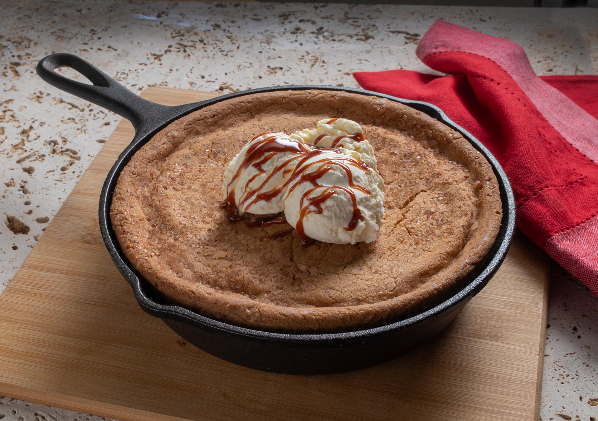 Snickerdoodle Pizza Cookie with ice cream